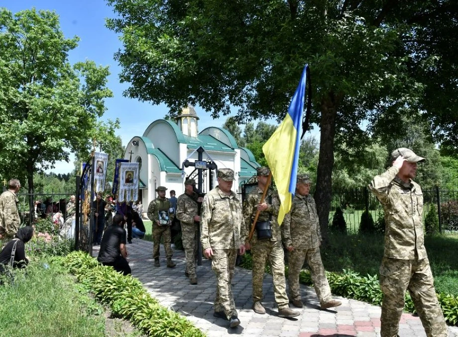 Славутич попрощався з захисником Владиславом Давиденко