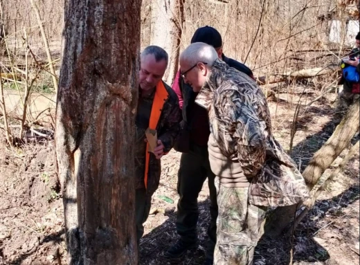 Таємничі сліди ведмежих пригод: що приховує Чорнобильський біосферний заповідник? фото