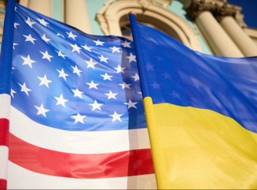 США залишається найбільшим постачальником військової допомоги Україні — затримуються постачання ППО та танків фото