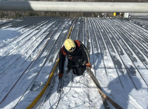 На ЧАЕС продовжують ліквідацію тління на Арці НБК: що відомо фото