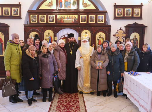 Святий Миколай завітав до родин загиблих героїв у храмі Славутича фото